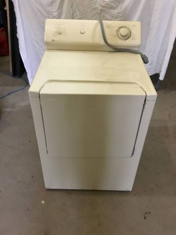 lot 6 image: Maytag dryer