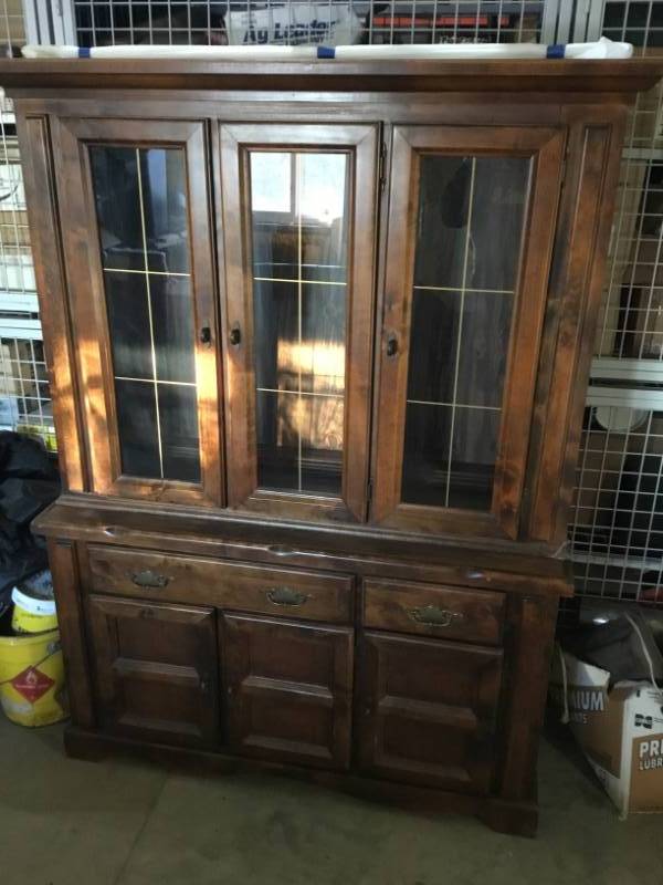 lot 38 image: China Hutch - Has Lights and comes in two Pieces