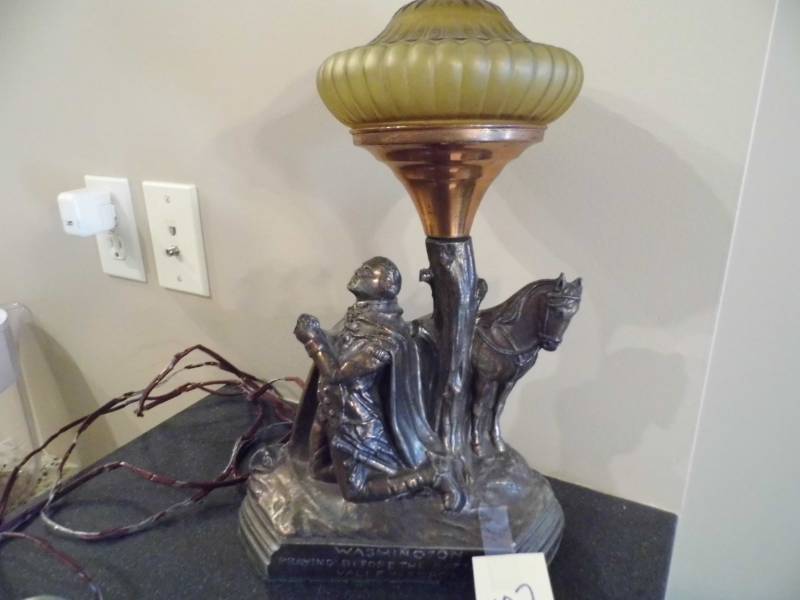 Vintage Metal Washington Lamp