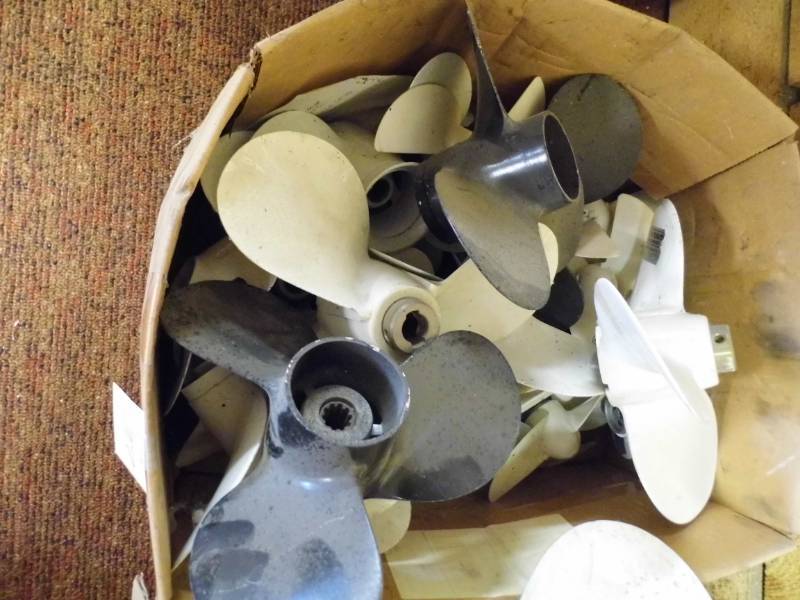 lot 37 image: Propellors - New - Yahama