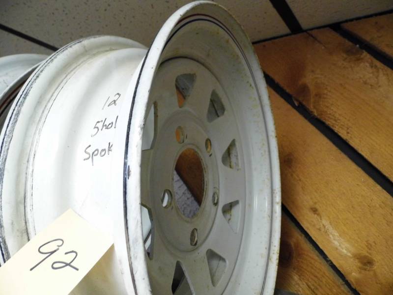 lot 92 image: 5 Hole Spoke Rim