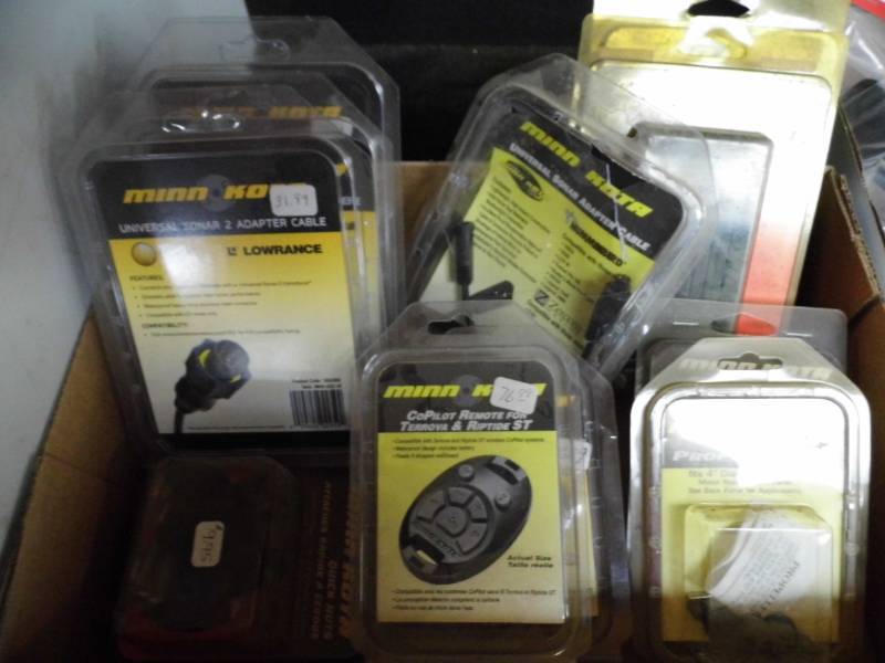lot 109 image: Minn Kota Assorted Parts