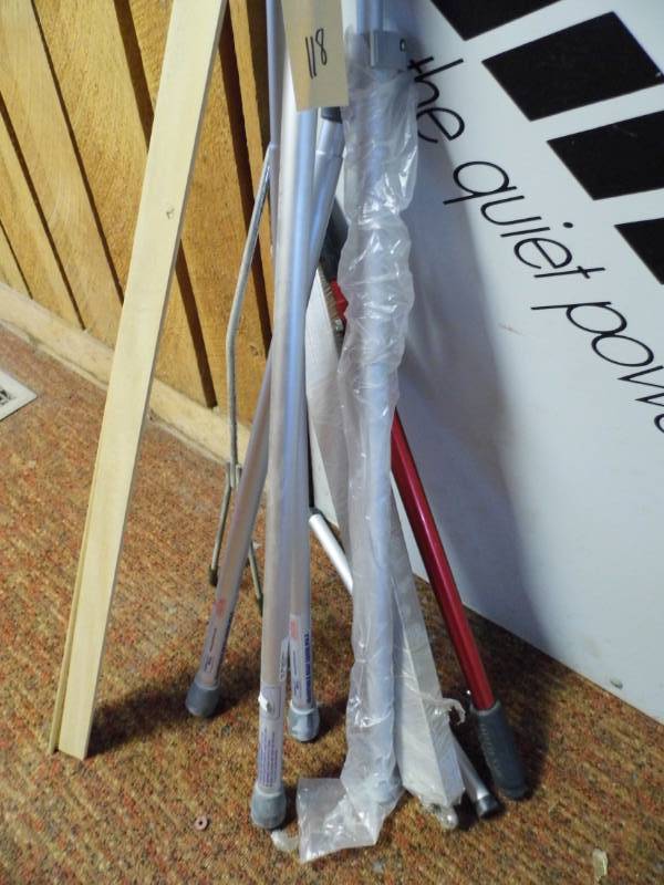 lot 118 image: Adjustable Boat Cover