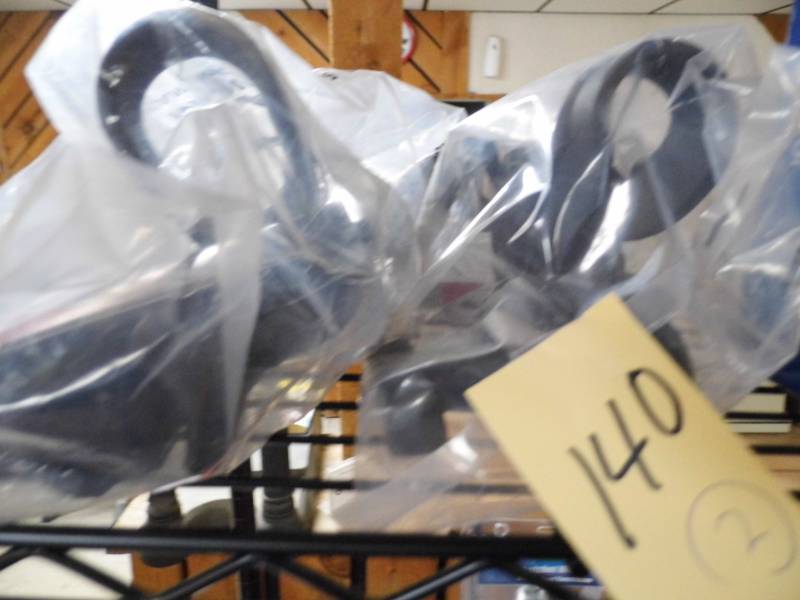 lot 140 image: Ram Rod Holders wMounts
