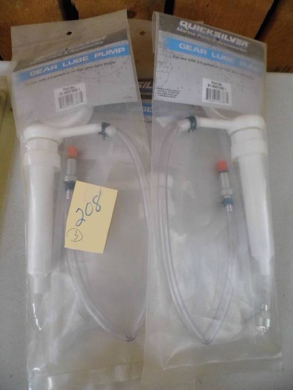 lot 208 image: Gear Lube - Pump