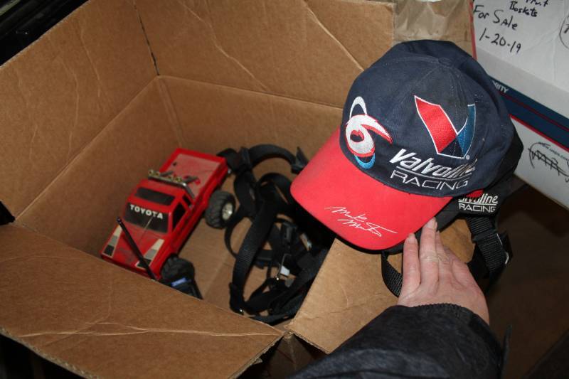 lot 134 image: Toyota Truck RC Car, Racing Hats, Hat Hangers