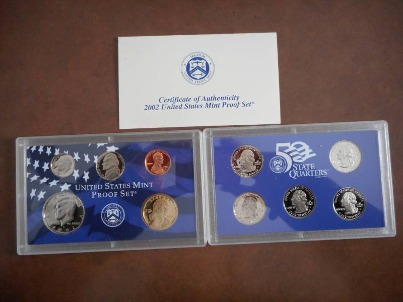 lot 47 image: Coins