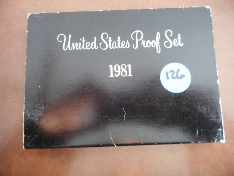 lot 126 image: Coins