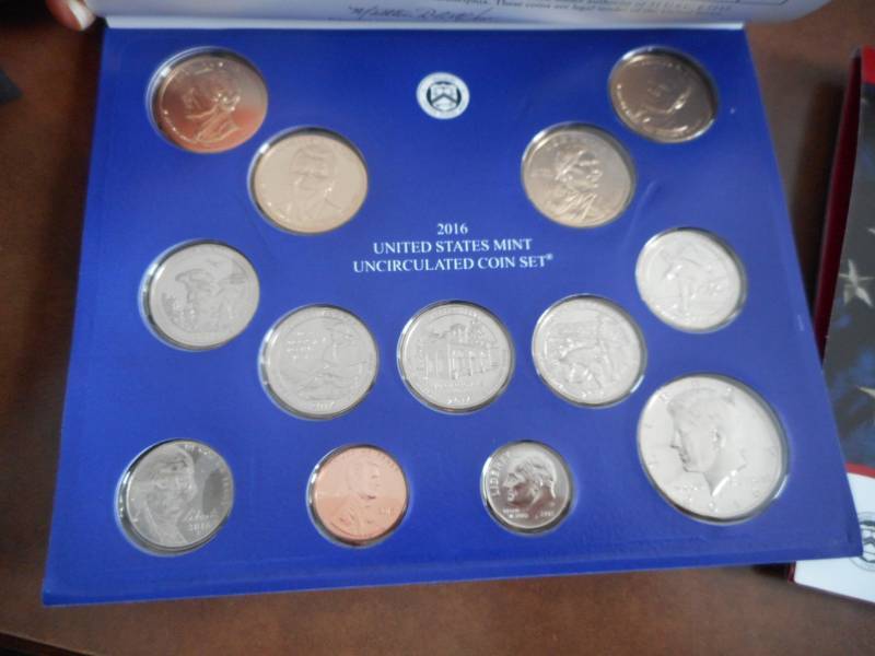 lot 102 image: Coins