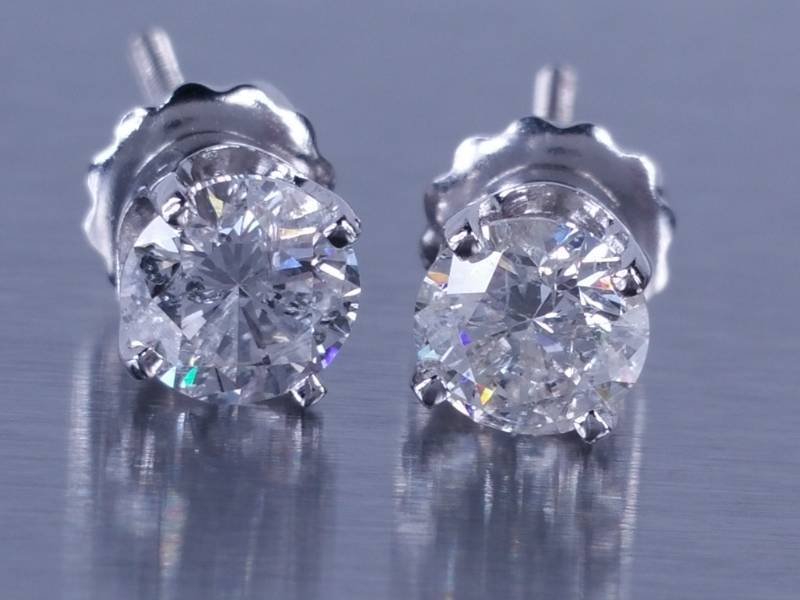 1 CT Round Diamond Screwback Studs in 14k White Gold