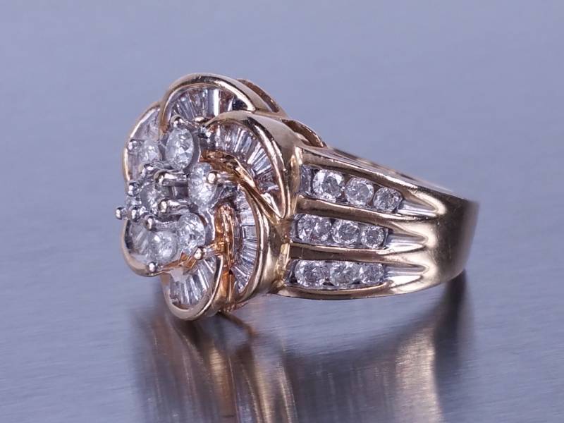 Diamond Ring in 14k Yellow Gold with MANY Diamonds $7200 Retail