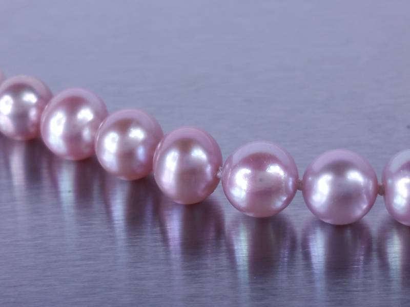16 Rose Pearl Necklace in 14kt Gold