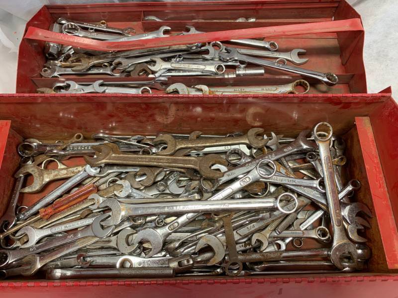 lot 31 image: Stack-On Tool Box Loaded with Wrenches