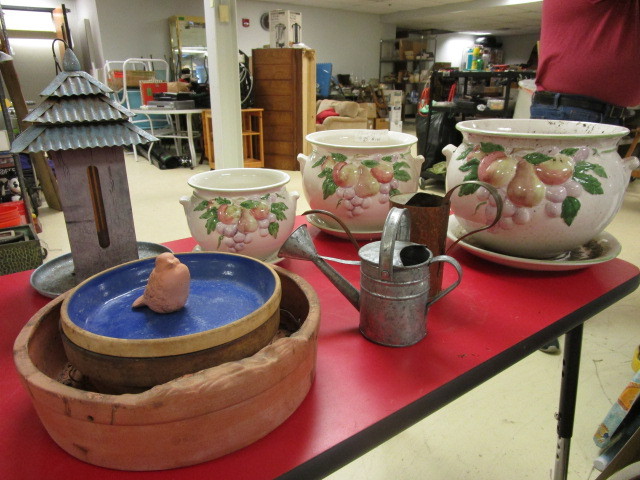 lot 235 image: FLOWER POTS WATERING CANS AND MORE