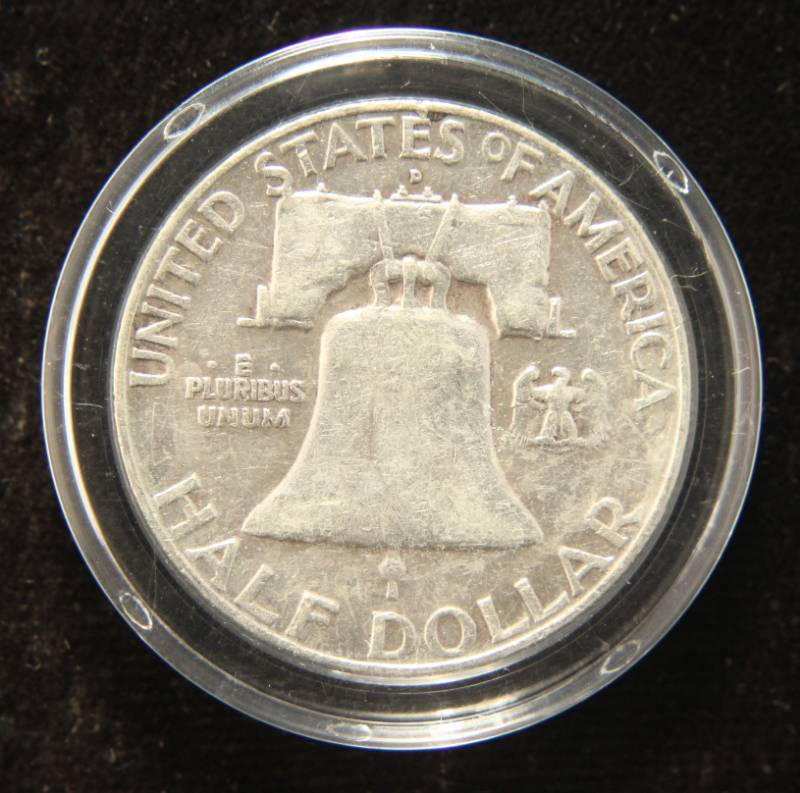 1958-D FRANKLIN HALF DOLLAR IN AIRTITE HOLDER
