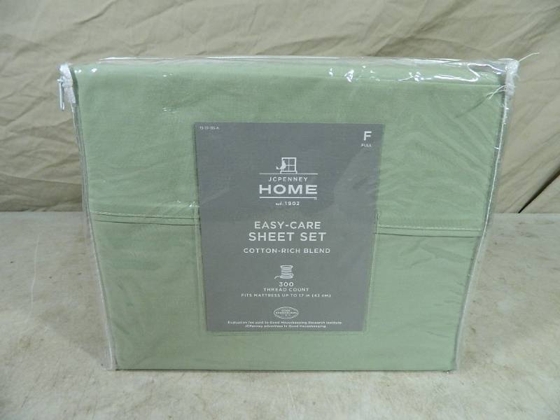 lot 4 image: New Full Sheet Set