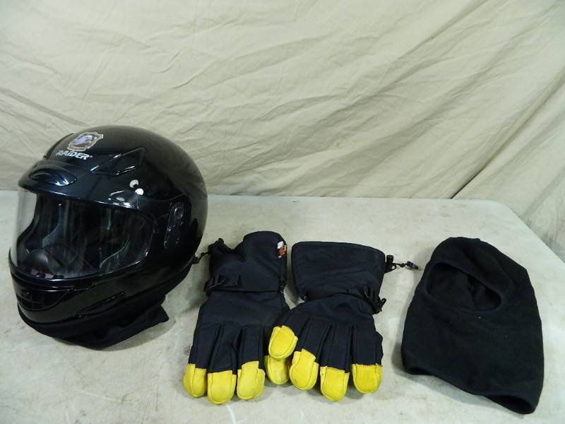 lot 29 image: Helmet and More