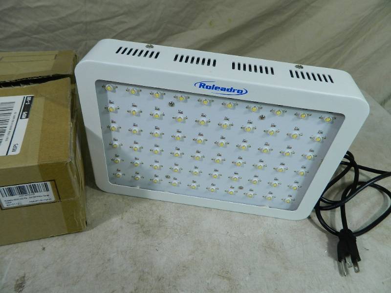 lot 38 image: LED Indoor Garden  Grow Light