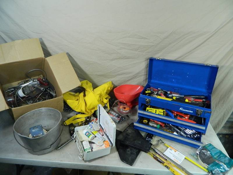 lot 86 image: Tools, Toolbox, Shop Supplies