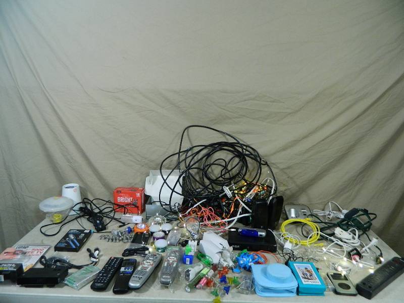 lot 99 image: New and Preowned Electronics