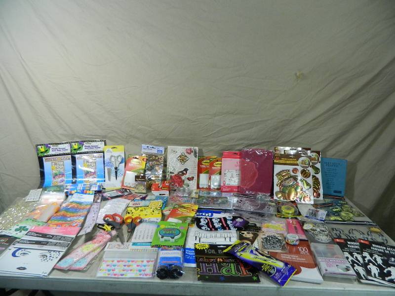lot 124 image: Craft Items