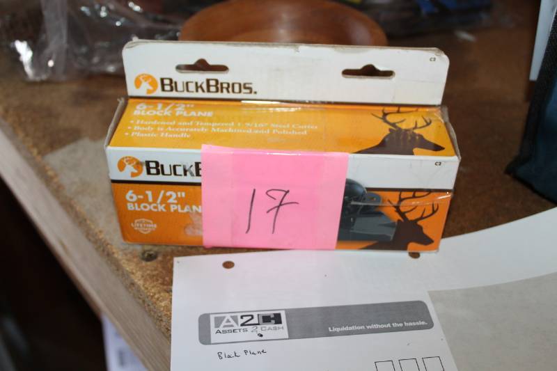 lot 201 image: BuckBros. 6-12in. Block Plane