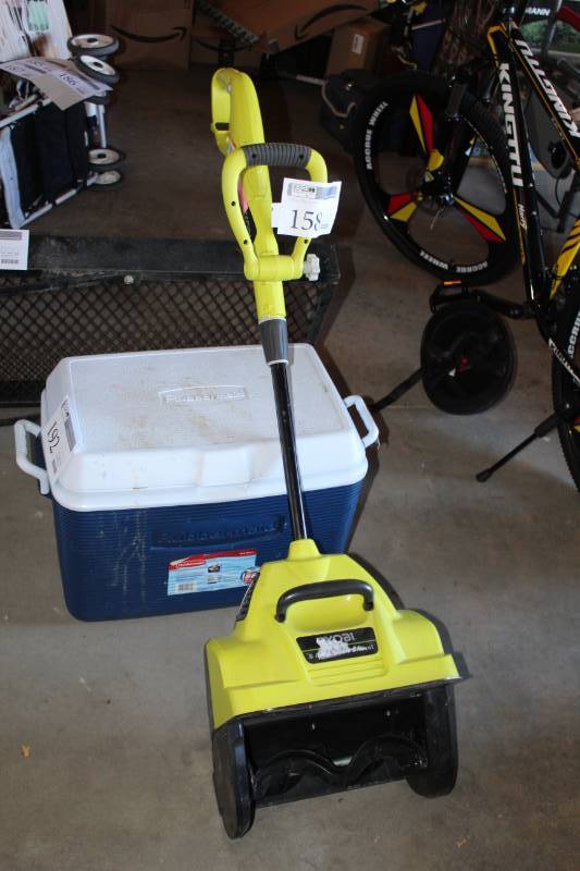lot 158 image: Ryobi Electric Snow Shovel
