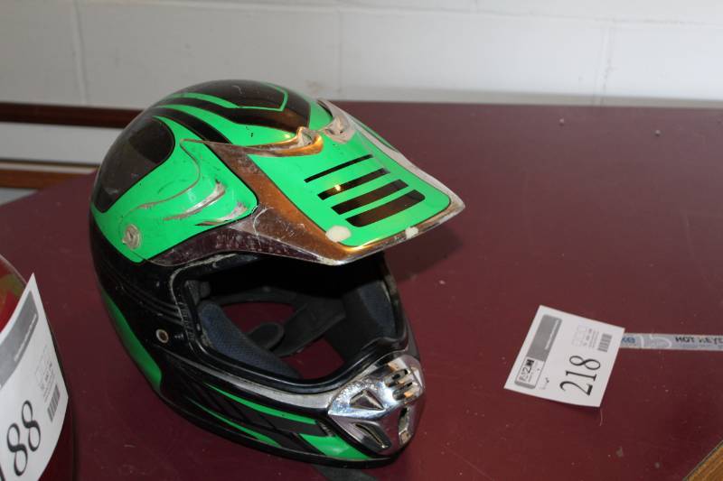 lot 218 image: Zues Motorcycle Helmet