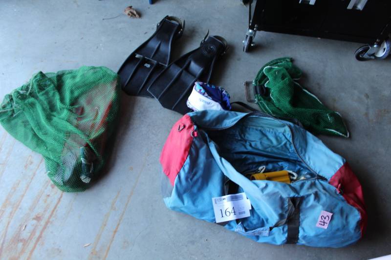 lot 164 image: Scuba Gear - Flippers, Bags, Misc. Gear