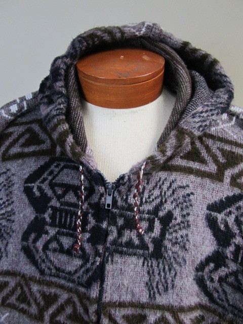 lot 141 image: Southwestern Style Genuine Wool Hooded Zip-up Sweater - Size XL