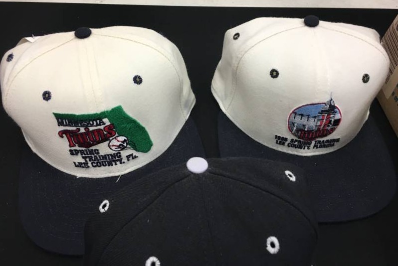 lot 25 image: Lot of approx (25) Baseball Hats