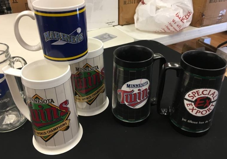 lot 32 image: Lot of Sports  Mugs, Glasses & Shot Glasses