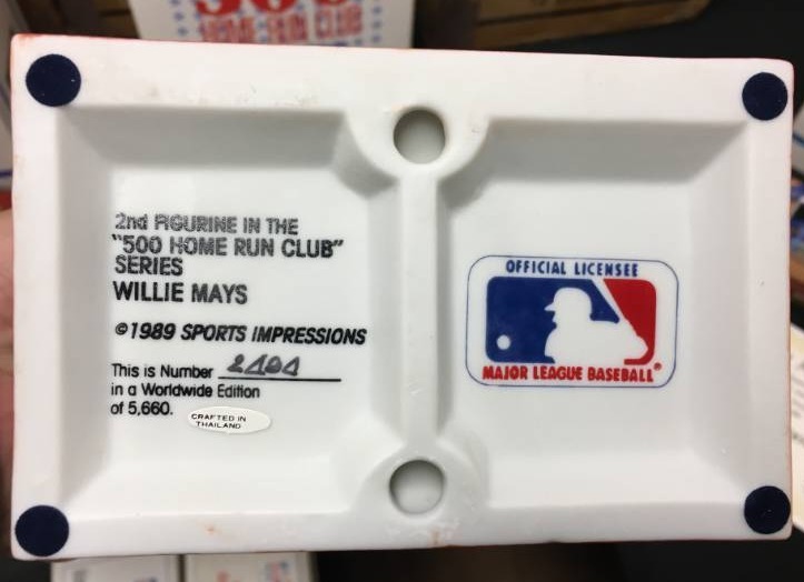 lot 70 image: Limited Edition Willie Mays Sports Impressions Porcelain Statue
