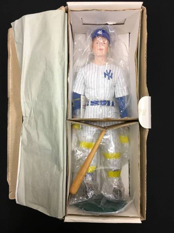 lot 72 image: Sports Impressions  Mickey Mantel Porcelain Doll - 15