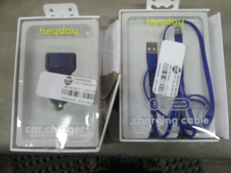 lot 8 image: Hey Day Car Charger, Charging Cable...