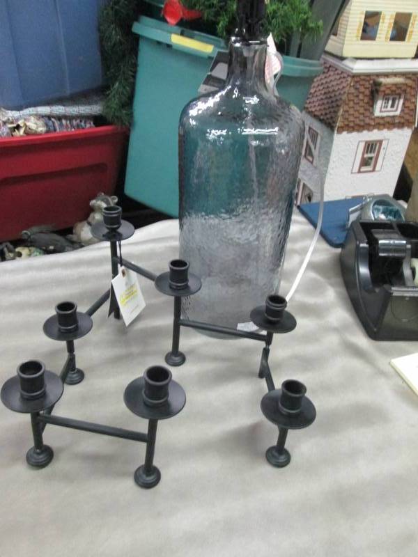 lot 36 image: Candelabra- missing parts, Lamp- un...