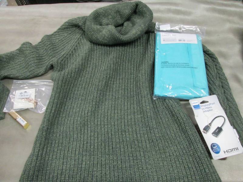 lot 73 image: Large Olive Sweater, Earrings, Lips...