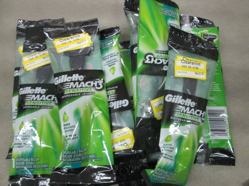 lot 88 image: Lot of 10 Gilette Mach3 Sensitive M...