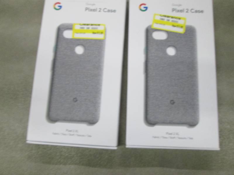 lot 115 image: Lot of 2 Google Pixel 2XL Case- Riv...