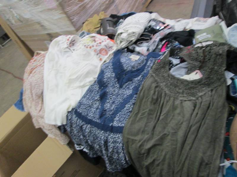 lot 130 image: Large Box of Assorted Clothes many ...