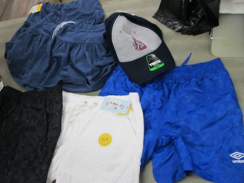 lot 158 image: Shorts, Skirts, Cap...