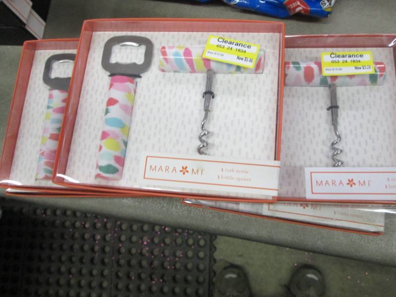 lot 171 image: Lot of 5 CorkscrewBottle Opener Se...