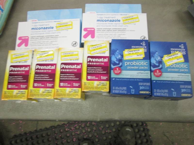 lot 181 image: Probiotics & Antifungal Cream...