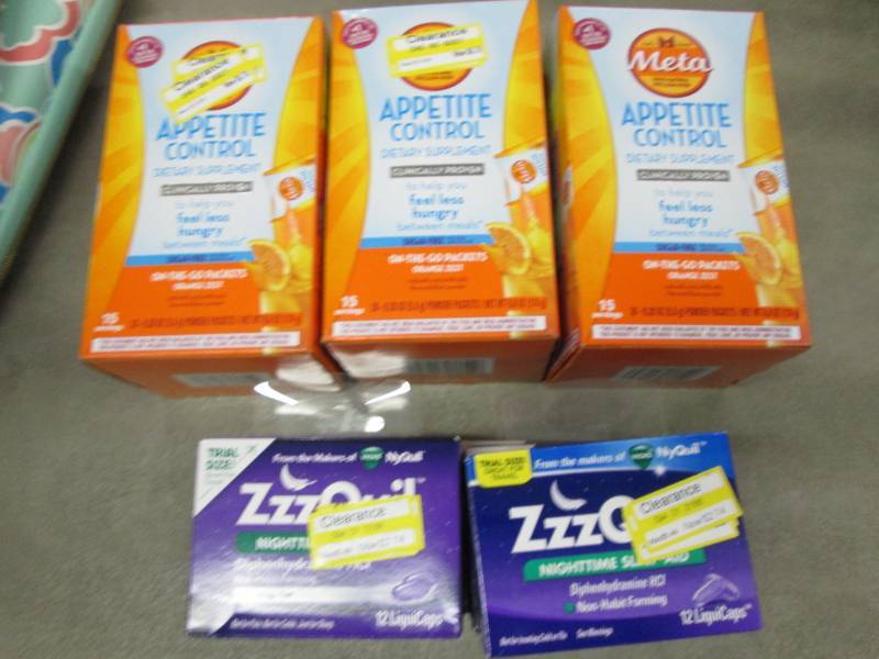 lot 182 image: 6 Trial Size ZZzQuil, 3 -Appetite C...