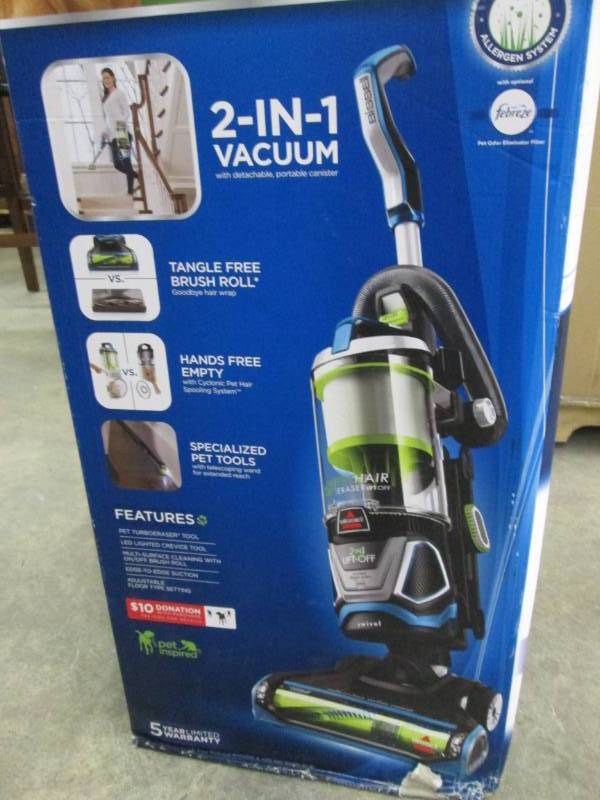 lot 257 image: Bissell Pet Hair Eraser Lift-Off Va...