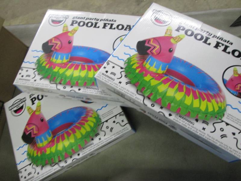 lot 265 image: Lot of 3 Giant Pool Floats...