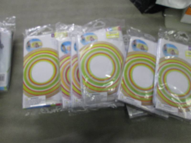 lot 289 image: Lot of 10 Intex 36 inch Spiral Tube...