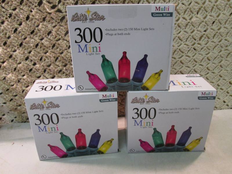 lot 23 image: 3 Boxes of Brite Star 300 Mini Mult...