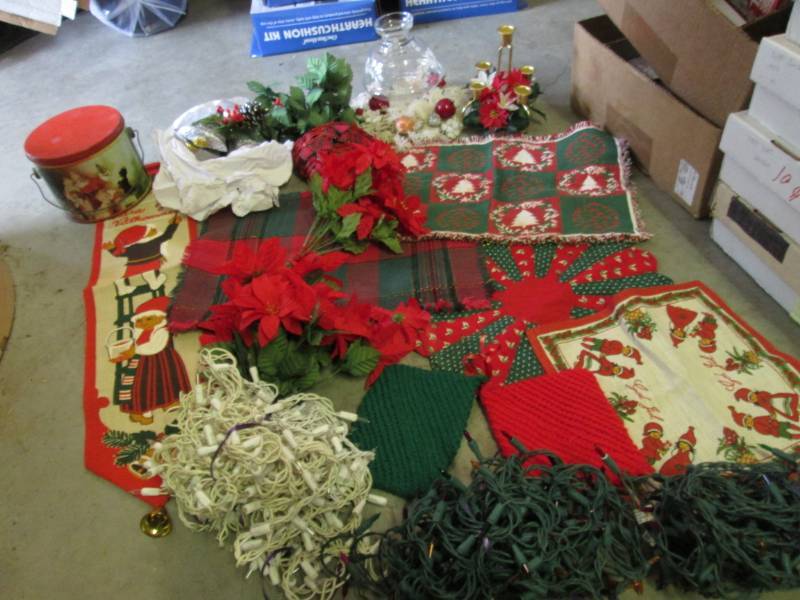 lot 32 image: Lot of Misc Christmas Decor and Lig...