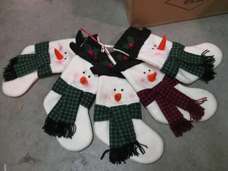 lot 39 image: Lot of 5 Snowman Christmas Stocking...